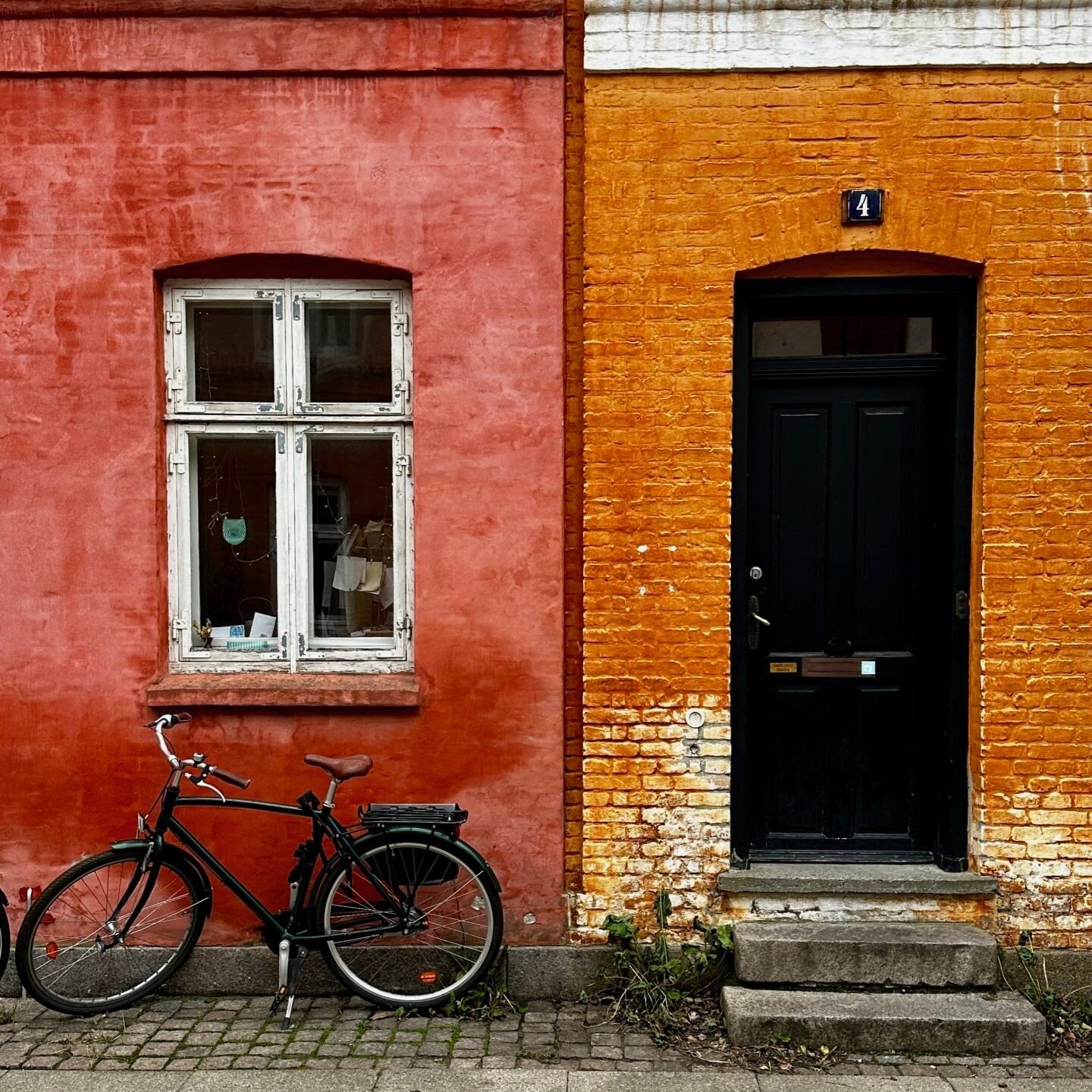 kopenhag renkli evler sakin sokaklar