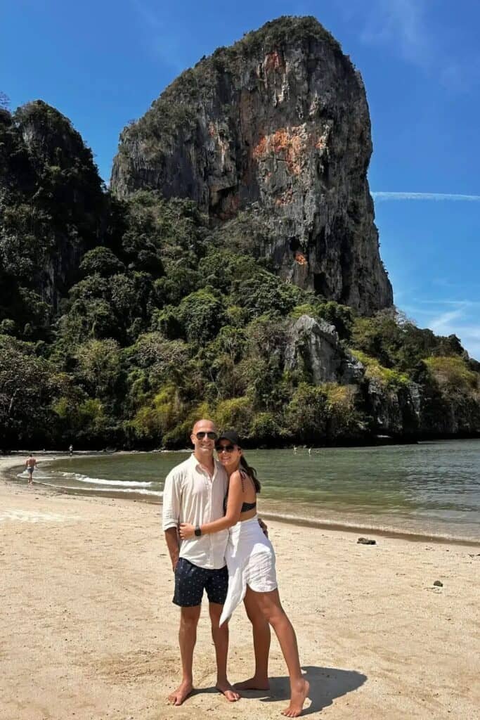 krabi-railay-beach-kayalik-manzara