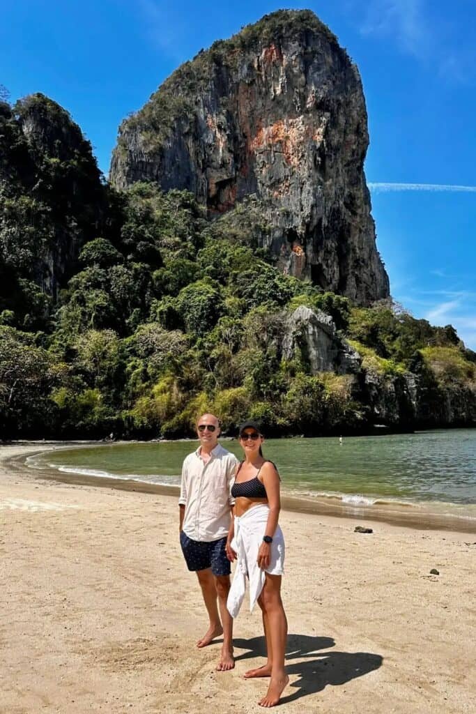 Krabi Railay Beach’te dev kaya en güzel manzara noktası,Tayland